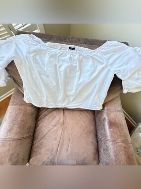 3X Ambiance White Off-Shoulder Women’s Top - Classic Summer Style